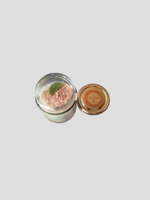Key Lime Pie Candle - Image 2